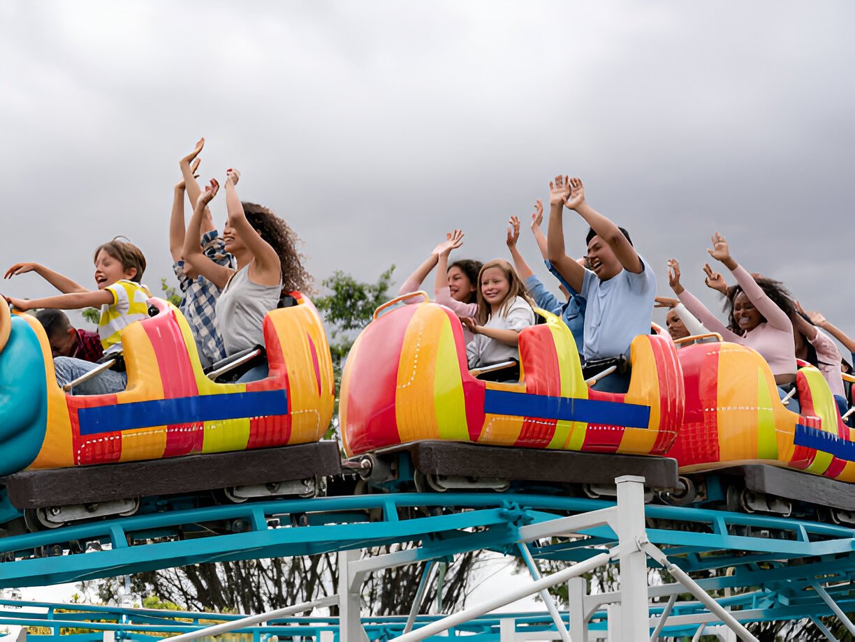 Full fun Amusement Park Rides